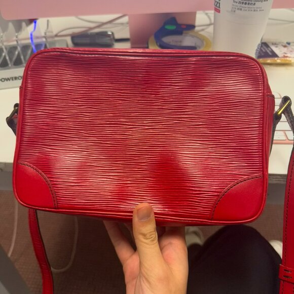 81245 Louis Vuitton Red Epi Trocadero